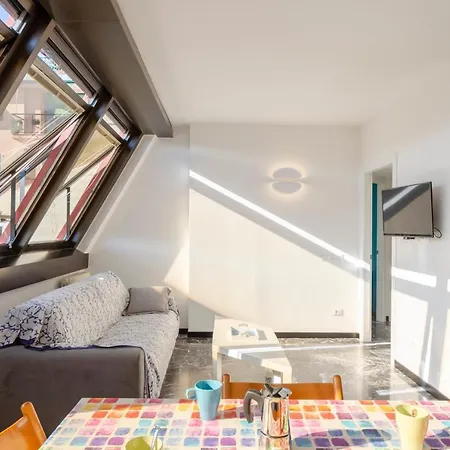 Joivy Spacious For 6, Near Train Station And Apartment Sestri Levante