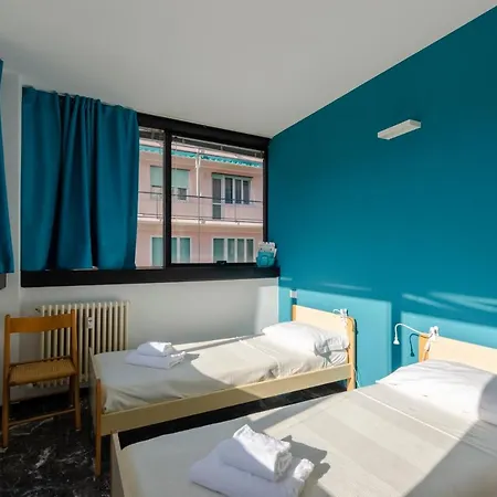 Joivy Spacious For 6, Near Train Station And Appartement Sestri Levante