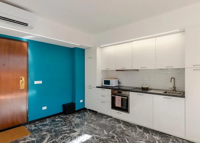 Joivy Spacious For 6, Near Train Station And 아파트 *