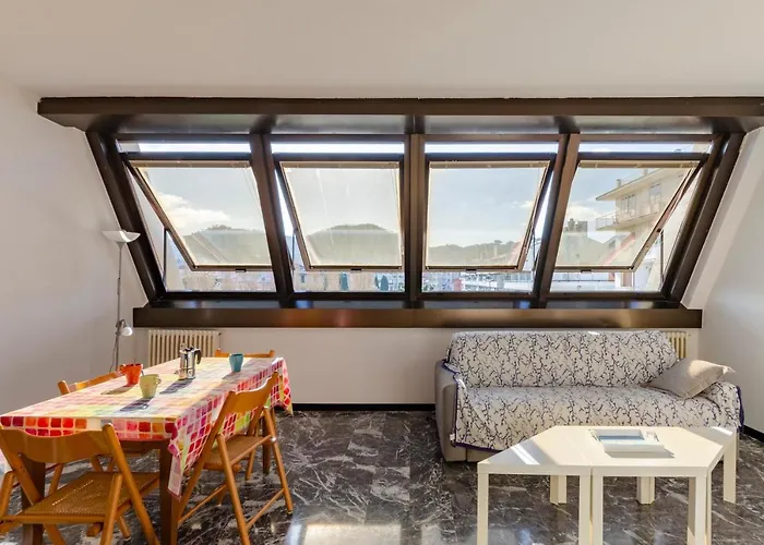 Joivy Spacious For 6, Near Train Station And 아파트 세스트리레반떼